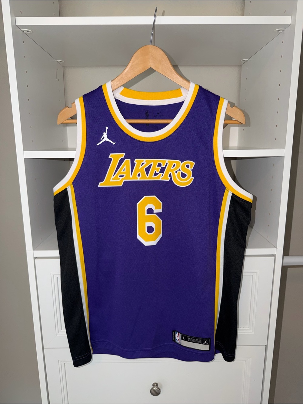 (Youth: L) Nike Purple and Yellow Los Angeles Lakers #6 Lebron James Jersey